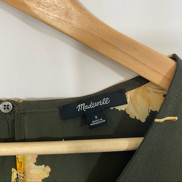 Madewell Rhyme Short Sleeve Keyhole Blouse Top in Fall Flowers - Picture 9 of 11